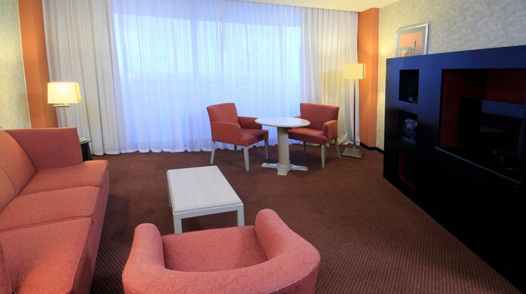 Holiday Inn Monterrey Parque Fundidora Suite