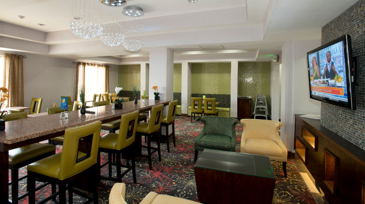Holiday Inn Express & Suites Morrilton Restaurant
