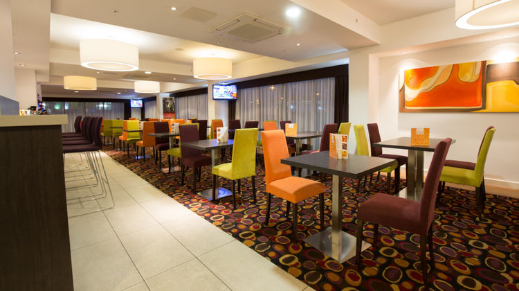 Holiday Inn Express South A45 Restaurant