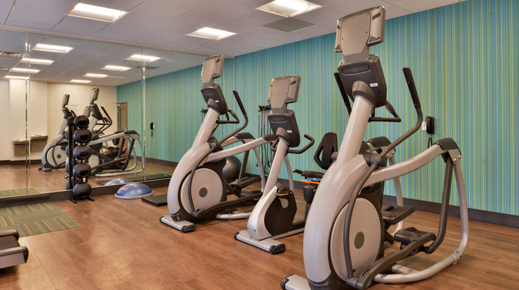 Holiday Inn Express/Stes West Melbourne Health Club