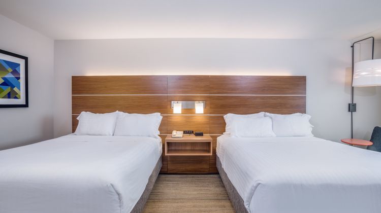 Holiday Inn Express Room