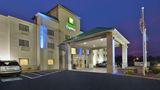 Holiday Inn Express Exterior