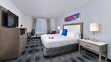 Holiday Inn Express and Suites San Diego Room