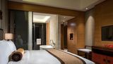 HUALUXE Yangjiang City Center Room