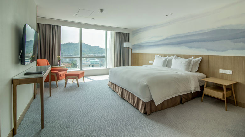 <b>Crowne Plaza Zhuhai City Center Room</b>. Images powered by <a href="https://www.leonardoworldwide.com/" title="Leonardo Worldwide" target="_blank">Leonardo</a>.