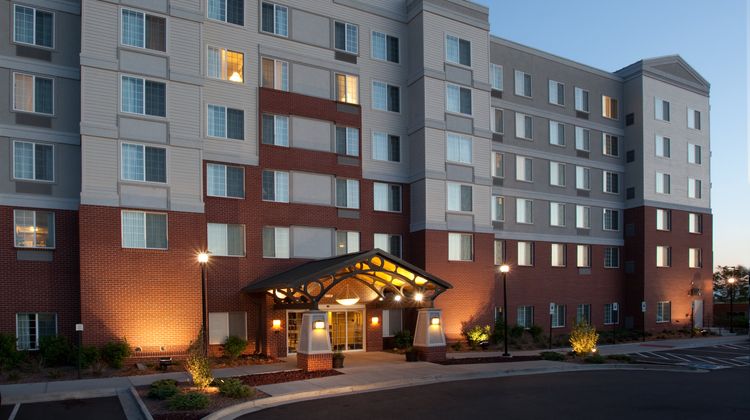 Staybridge Suites Denver Intl Arpt Exterior