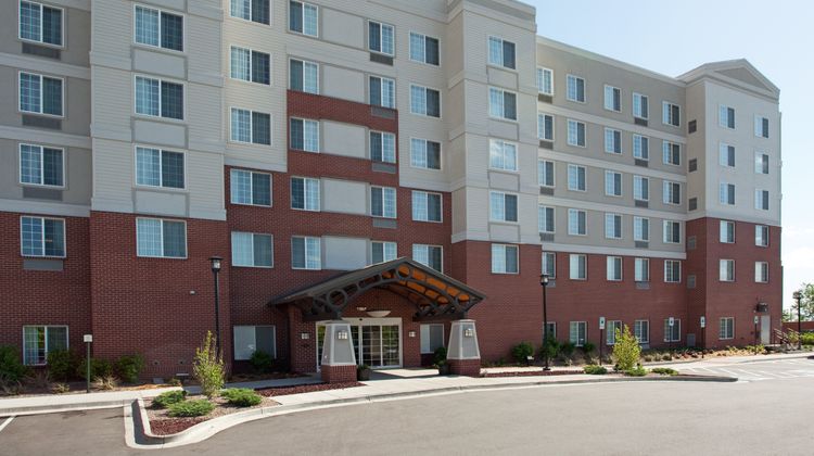 Staybridge Suites Denver Intl Arpt Exterior