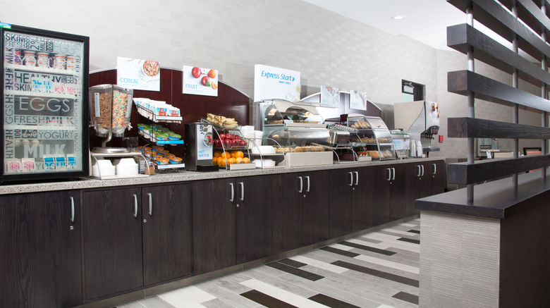 <b>Holiday Inn Express Moline, Quad Cities Restaurant</b>. Images powered by <a href="https://www.leonardoworldwide.com/" title="Leonardo Worldwide" target="_blank">Leonardo</a>.
