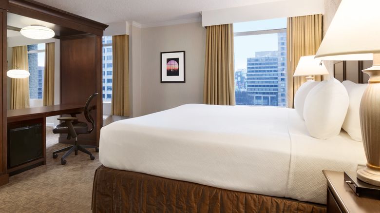 <b>Crowne Plaza Washington National Airport Suite</b>. Images powered by <a href="https://www.leonardoworldwide.com/" title="Leonardo Worldwide" target="_blank">Leonardo</a>.