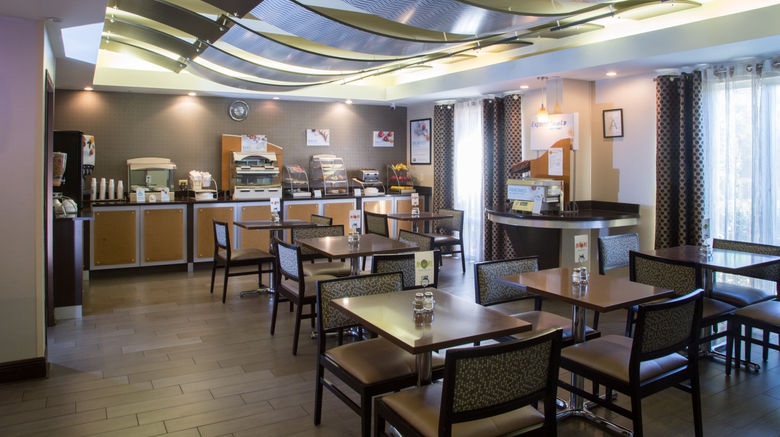 <b>Holiday Inn Express & Suites Oxford Restaurant</b>. Images powered by <a href="https://www.leonardoworldwide.com/" title="Leonardo Worldwide" target="_blank">Leonardo</a>.