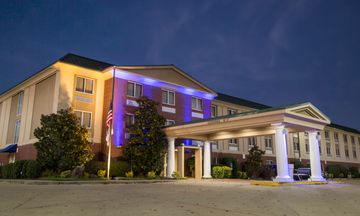 Holiday Inn Express & Suites Oxford