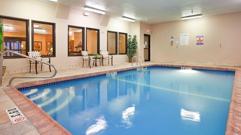 <b>Holiday Inn Express & Suites Kansas City Pool</b>. Images powered by <a href="https://www.leonardoworldwide.com/" title="Leonardo Worldwide" target="_blank">Leonardo</a>.