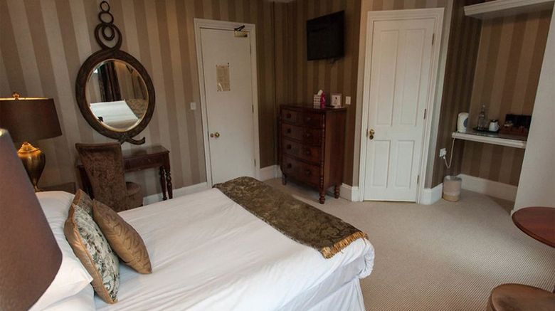 <b>Episode Hotel Room</b>. Images powered by <a href="https://www.leonardoworldwide.com/" title="Leonardo Worldwide" target="_blank">Leonardo</a>.
