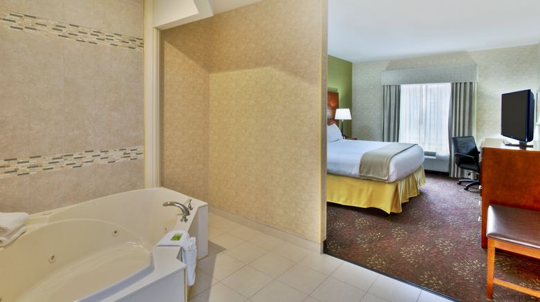 <b>Holiday Inn Express Hotel & Stes Suite</b>. Images powered by <a href="https://www.leonardoworldwide.com/" title="Leonardo Worldwide" target="_blank">Leonardo</a>.