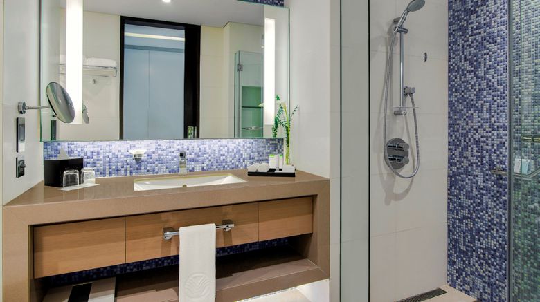 <b>Capital Centre Arjaan by Rotana Room</b>. Images powered by <a href="https://www.leonardoworldwide.com/" title="Leonardo Worldwide" target="_blank">Leonardo</a>.