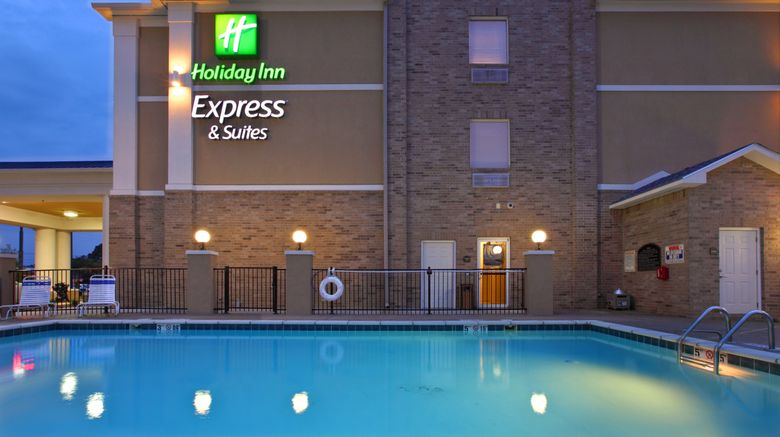 <b>Holiday Inn Express & Suites Clarksville Pool</b>. Images powered by <a href="https://www.leonardoworldwide.com/" title="Leonardo Worldwide" target="_blank">Leonardo</a>.