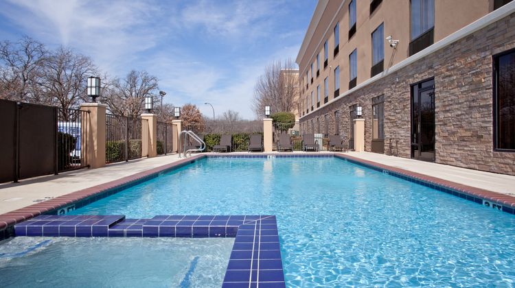 Holiday Inn Express Hotel & Suites Pool