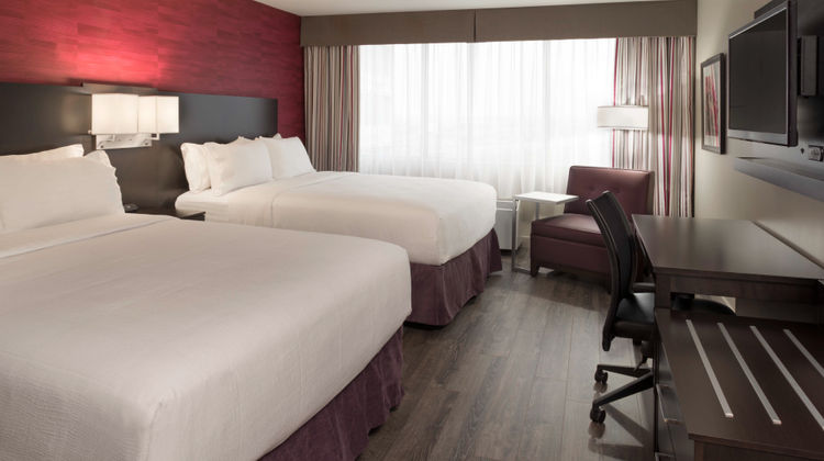 Holiday Inn Toronto Intl Airport Room