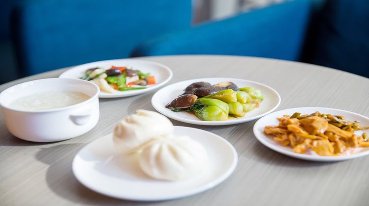 Holiday Inn Express Chifeng Hongshan Restaurant