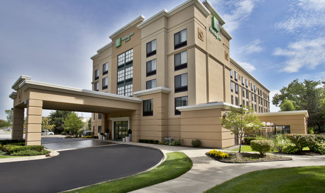 Holiday Inn Hotel & Suites Ann Arbor Exterior