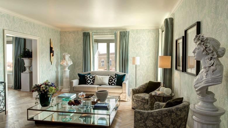 <b>Rocco Forte Hotel Savoy Suite</b>. Images powered by <a href=https://www.travelagewest.com/Hotels/Florence/