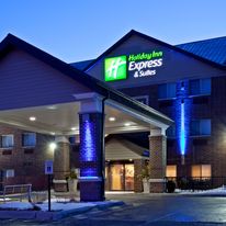 Holiday Inn Express & Suites St. Paul