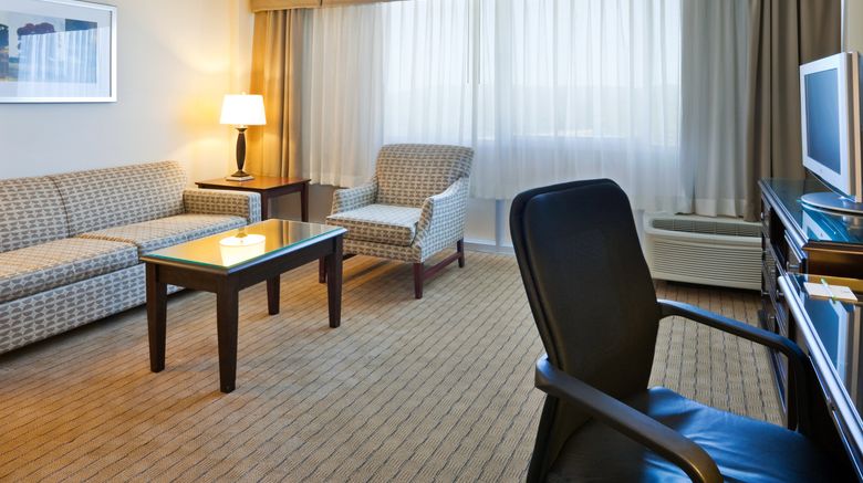 <b>Holiday Inn Birmingham-Airport Suite</b>. Images powered by <a href="https://www.leonardoworldwide.com/" title="Leonardo Worldwide" target="_blank">Leonardo</a>.
