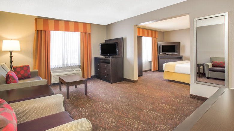 <b>Muncie Place Hotel & Suites Suite</b>. Images powered by <a href="https://www.leonardoworldwide.com/" title="Leonardo Worldwide" target="_blank">Leonardo</a>.