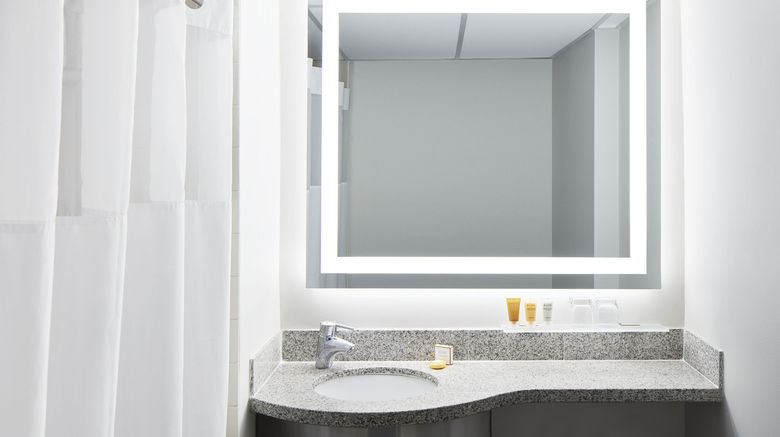 <b>Club Quarters Hotel in Washington, DC Room</b>. Images powered by <a href="https://www.leonardoworldwide.com/" title="Leonardo Worldwide" target="_blank">Leonardo</a>.