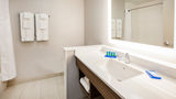Holiday Inn Express & Stes Atlanta North Room
