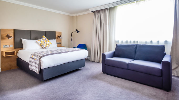 Holiday Inn High Wycombe M40, Jct.4 Suite