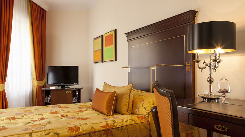 <b>Buelow Palais Relais Chateaux Hotel Room</b>. Images powered by <a href="https://www.leonardoworldwide.com/" title="Leonardo Worldwide" target="_blank">Leonardo</a>.