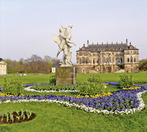 Buelow Palais Relais Chateaux Hotel Exterior