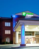 Holiday Inn Express & Suites Shelbyville