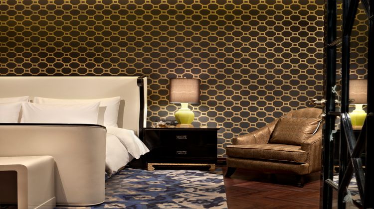 Hotel Indigo Shanghai on the Bund Suite