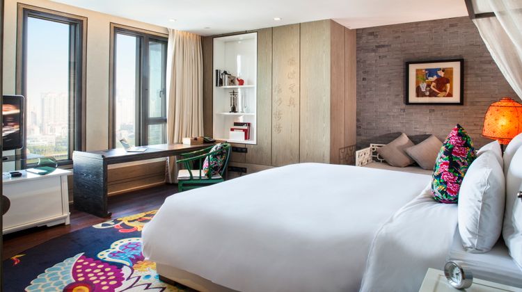 Hotel Indigo Shanghai on the Bund Room