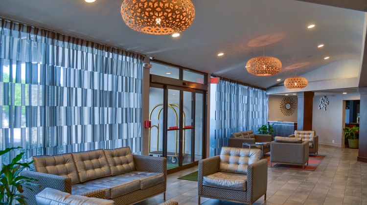 Holiday Inn Mobile West - I-10 Lobby