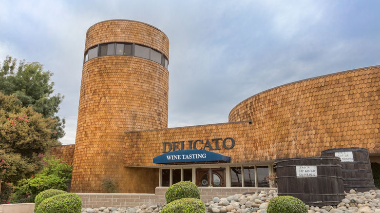 <b>Holiday Inn Express Hotel & Suites Restaurant</b>. Images powered by <a href="https://www.leonardoworldwide.com/" title="Leonardo Worldwide" target="_blank">Leonardo</a>.
