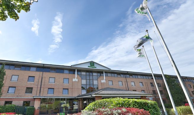 Holiday Inn Nottingham Exterior