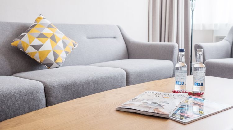 Holiday Inn Farnborough Suite