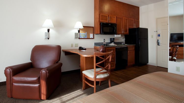 Candlewood Suites New Iberia Suite