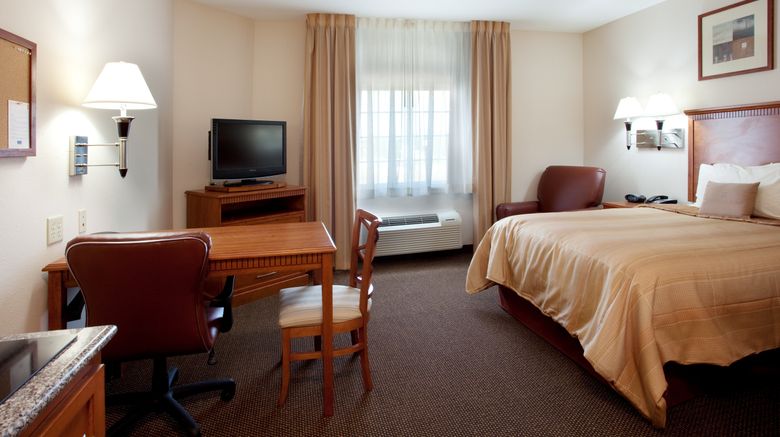 <b>Candlewood Suites New Iberia Suite</b>. Images powered by <a href="https://www.leonardoworldwide.com/" title="Leonardo Worldwide" target="_blank">Leonardo</a>.