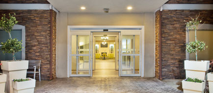 Holiday Inn Express & Suites Alvarado Exterior