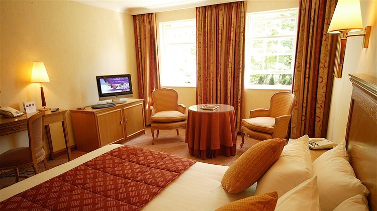 Royal Berkshire Hotel Room