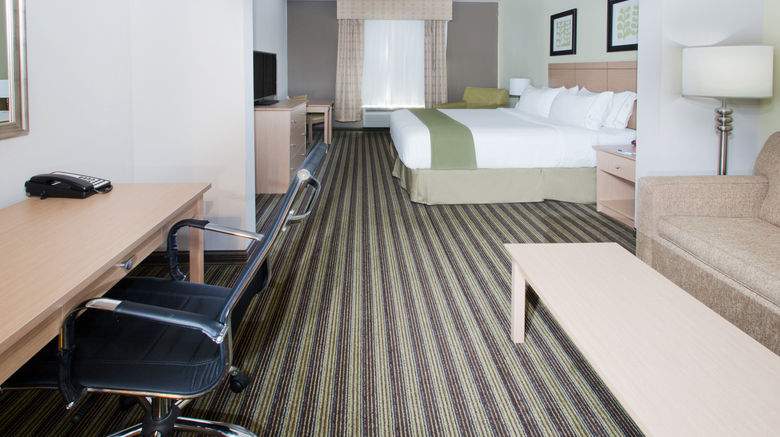 <b>Holiday Inn Express & Suites Alvarado Suite</b>. Images powered by <a href="https://www.leonardoworldwide.com/" title="Leonardo Worldwide" target="_blank">Leonardo</a>.
