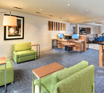 Holiday Inn Express & Suites RDU RTP Lobby