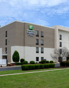 Holiday Inn Express & Suites RDU RTP