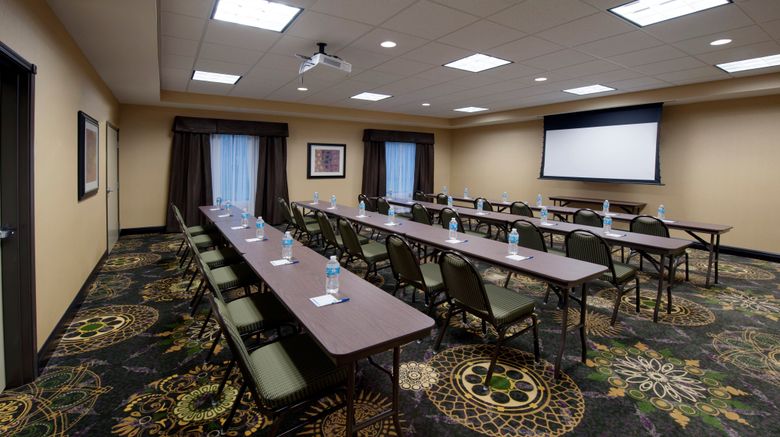 <b>Holiday Inn Express Meeting</b>. Images powered by <a href="https://www.leonardoworldwide.com/" title="Leonardo Worldwide" target="_blank">Leonardo</a>.