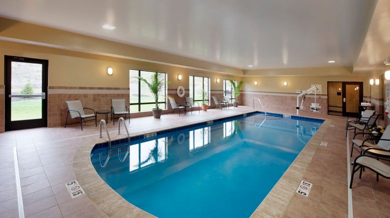 <b>Holiday Inn Express Pool</b>. Images powered by <a href="https://www.leonardoworldwide.com/" title="Leonardo Worldwide" target="_blank">Leonardo</a>.
