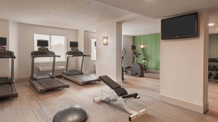 Holiday Inn Express Hotel & Suites Health Club